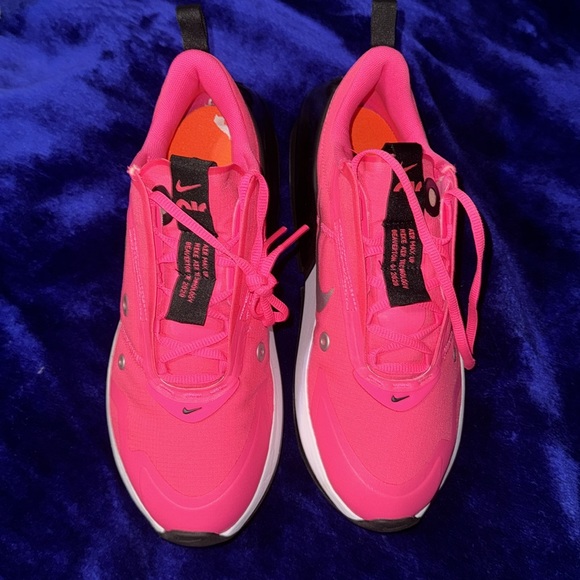 Brand new no box woman’s Nike Air - Picture 2 of 8